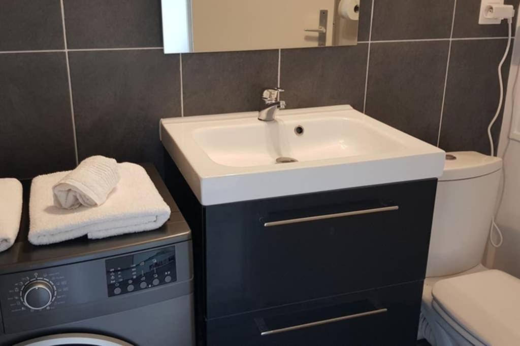 Апартаменты Beau Studio Renove 30M2 Balcon Vue Paris+Parking Экстерьер фото